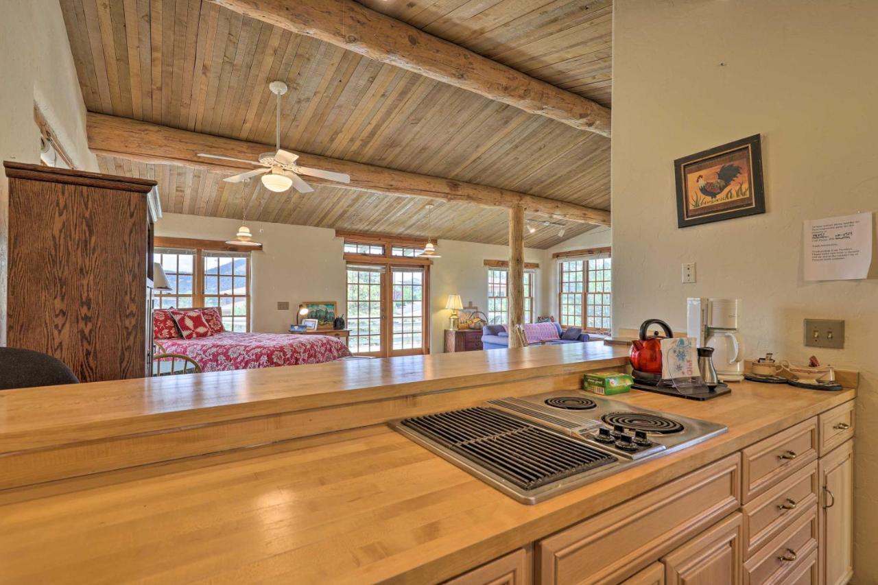 Bright Prescott Studio With Thumb Butte Views! Экстерьер фото