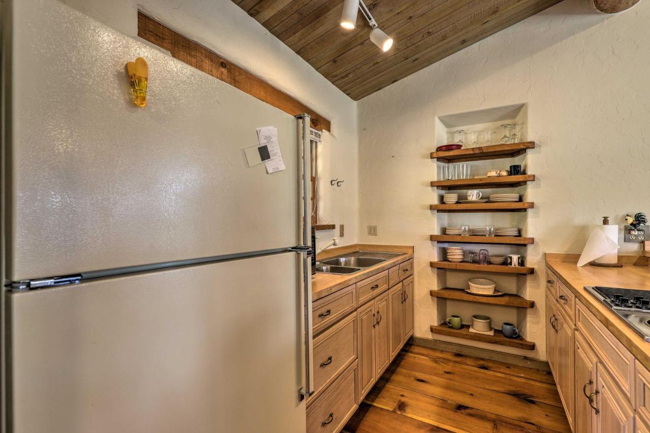 Bright Prescott Studio With Thumb Butte Views! Экстерьер фото